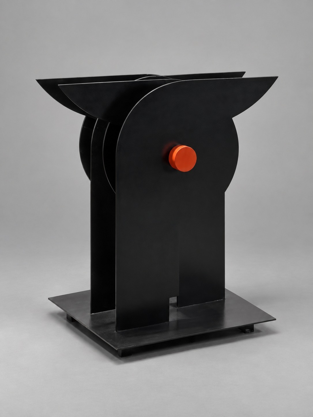Taurus, escultura de Carlos Blanco